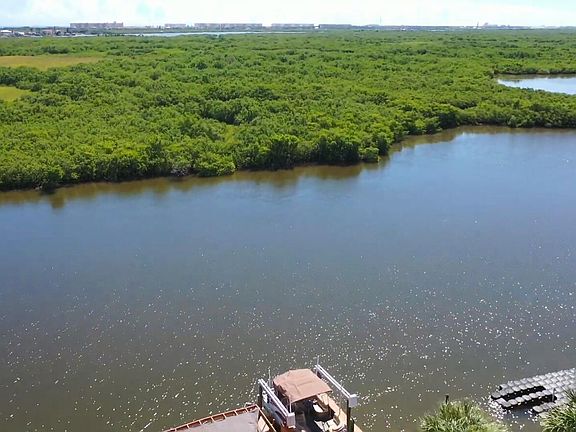 2nd image of 1242 Harbour Point Dr