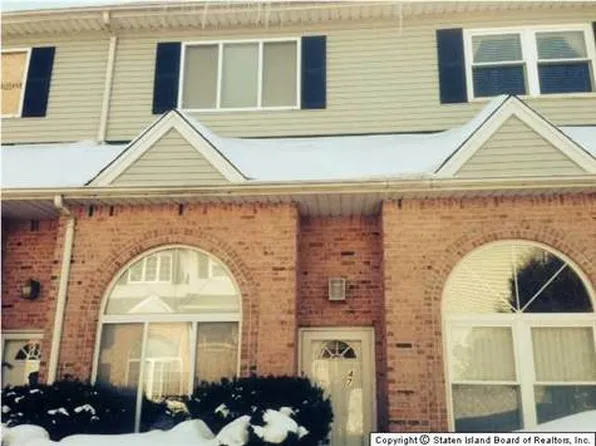 47 Seneca Loop, Staten Island, NY 10314