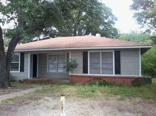 4303 College Main St, Bryan, TX 77801
