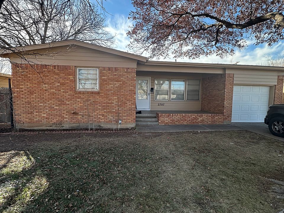1st image of 2707 Pawnee Dr