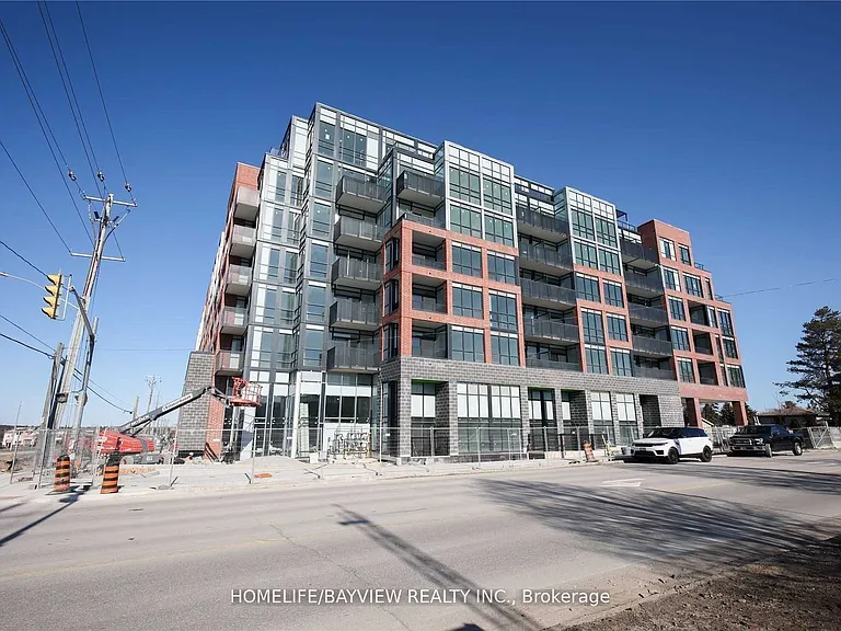 681 Yonge St #514 — Photo 1