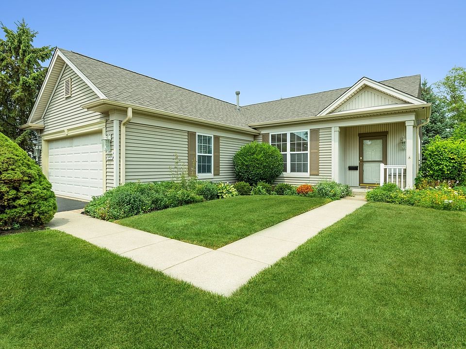 1st image of 13484 Stone Hill Dr