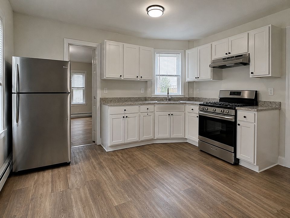 1st image of 856 E 175th St APT B