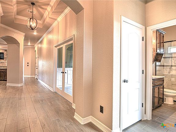 5th image of 8008 Hathaway Ln