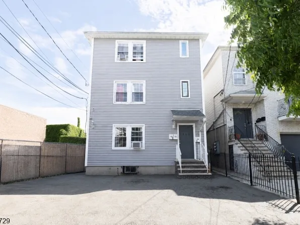 350 New St, Newark City, NJ 07103