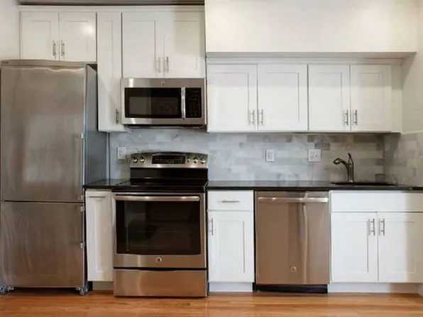 34 Fellsway W #4, Somerville, MA 02145