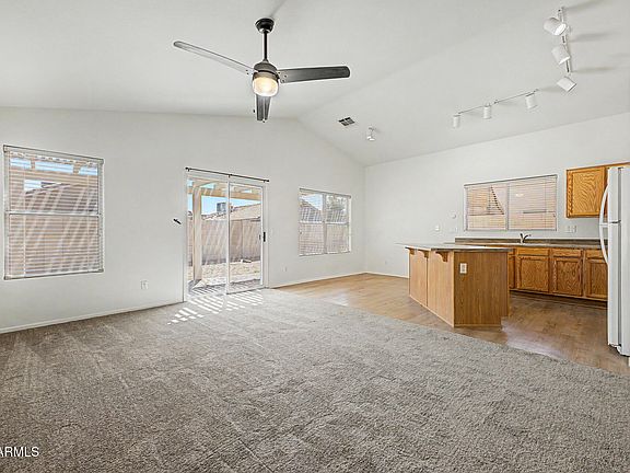 3rd image of 3039 W MATTHEW Drive