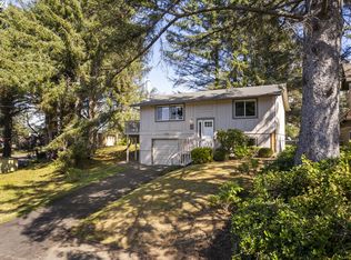 3868 NW Port Ave, Lincoln City, OR 97367