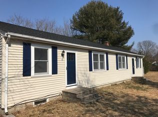 16 Hartford Ct, Groton, CT 06340