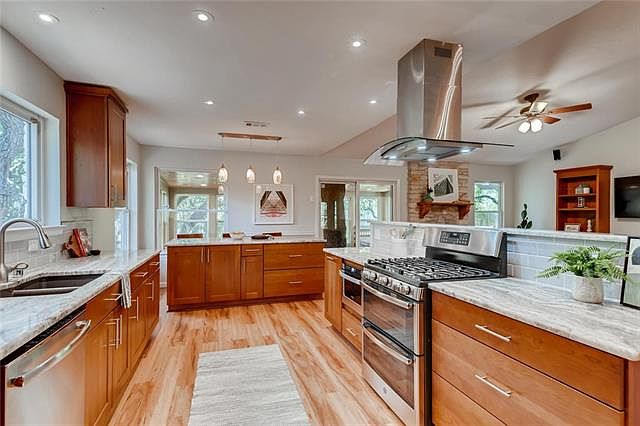 1st image of 4705 White Elm Dr