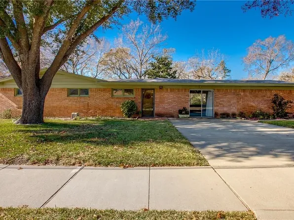 1423 Brookhollow Dr, Irving, TX 75061