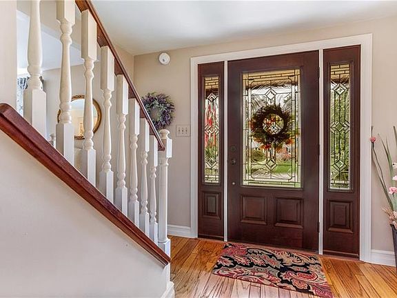 2nd image of 3514 McElroy Dr