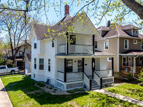 3rd image of 1027 Grant Ave