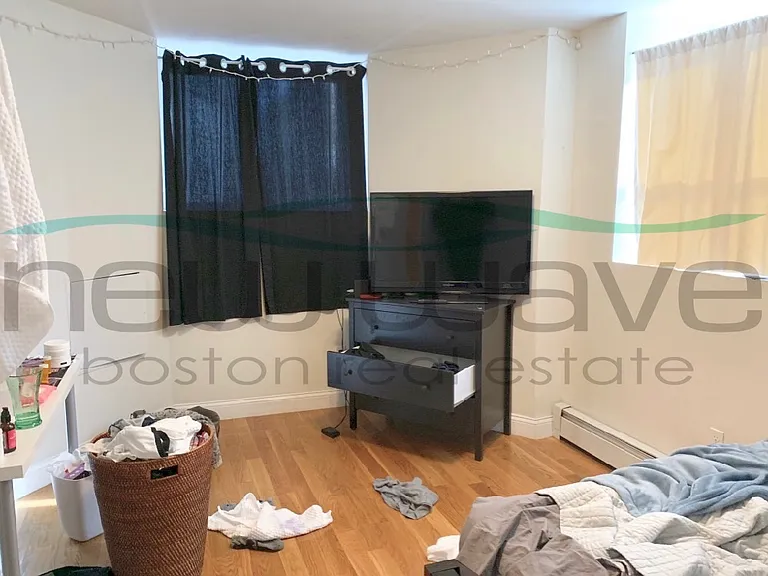 839 Parker St #1 — Photo 6