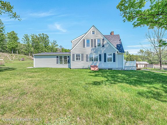 5th image of 109 Ackerly Rd