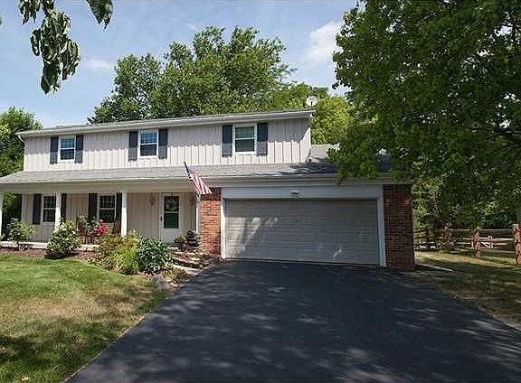 4th image of 800 Oak Knoll Dr