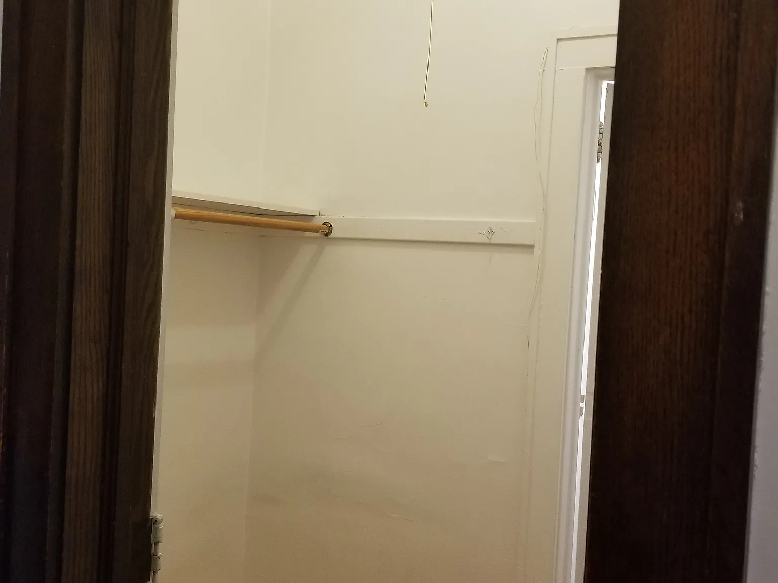 Yale Place Apartments — Photo 2