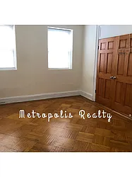 Rented by Metropolis International Realty Inc.