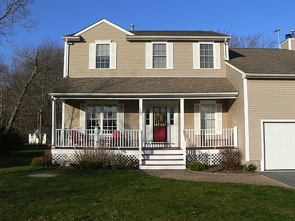 2nd image of 339 Westmoreland Ln