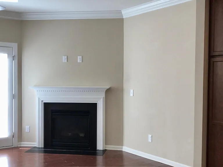 2124 Junewood Ln — Photo 2