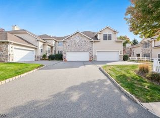 7 Oconnor Cir, West Orange Twp., NJ 07052