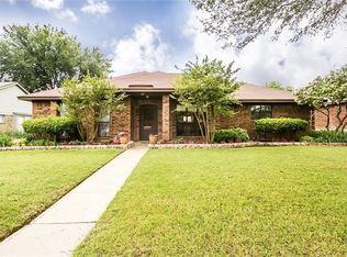820 Baxter Dr, Plano, TX 75025
