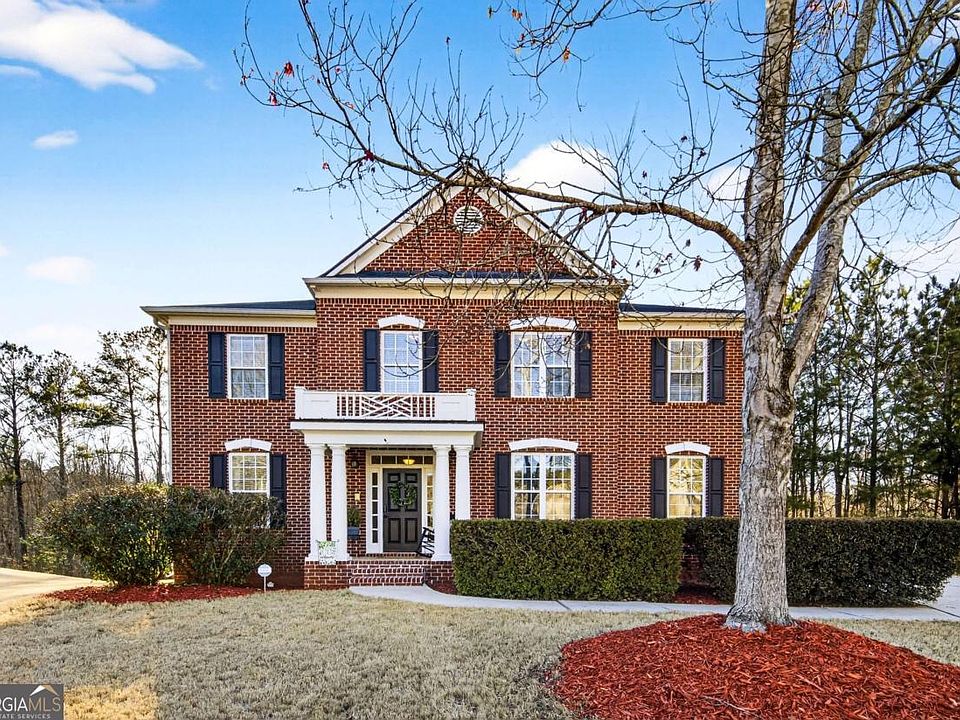 1st image of 475 Ridgewood Dr