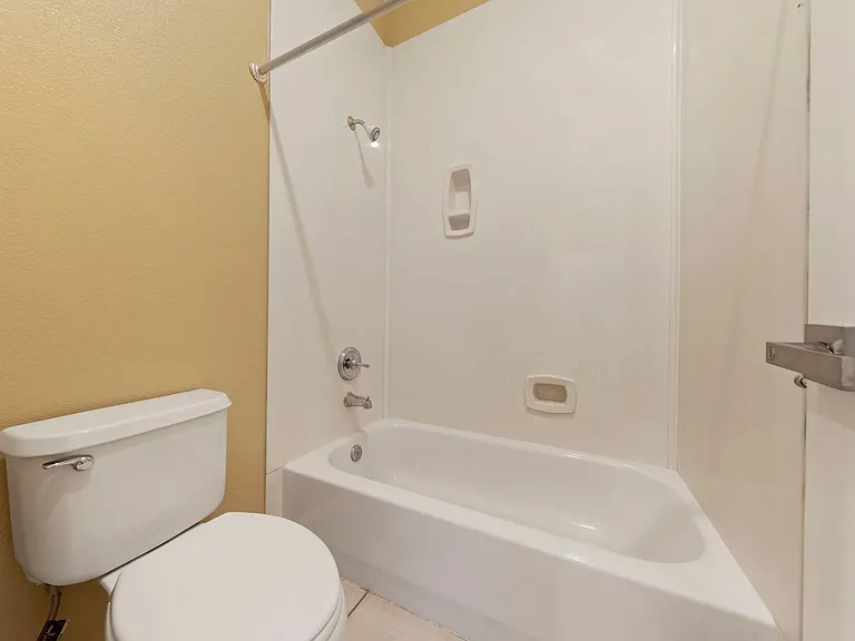 10221 Angel Peak Ct — Photo 25