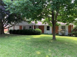 1076 Parkway Dr, Greenville, OH 45331