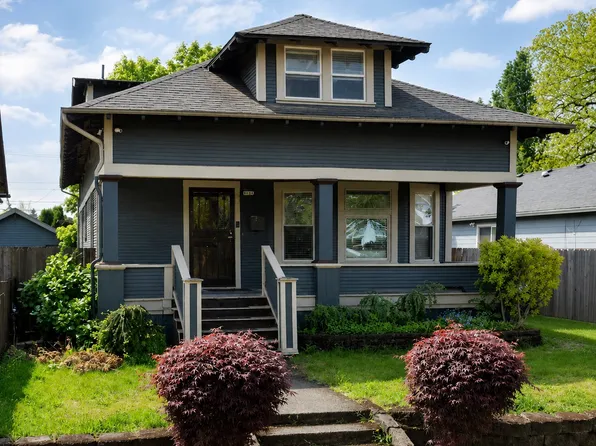 8028 SE Taylor St, Portland, OR 97215