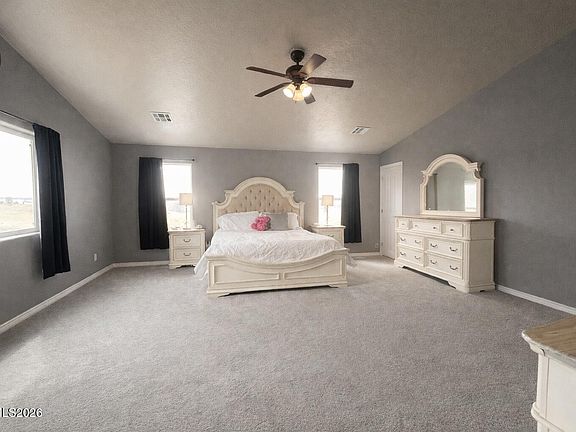 5th image of 332 Lawndale Dr