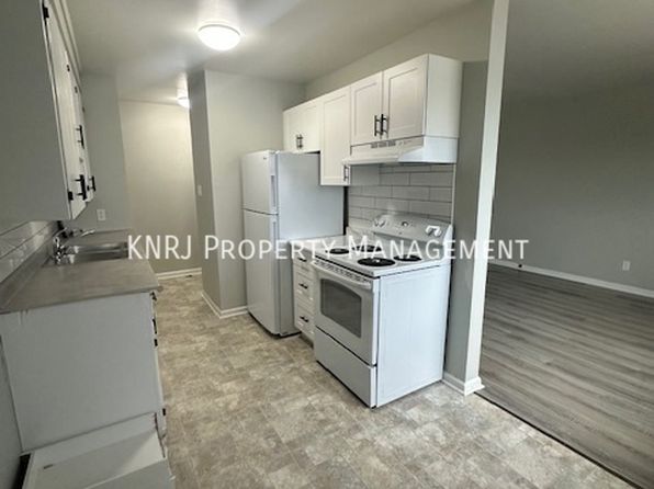 14 Milford Cres, North Bay, ON P1A 1M3