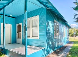 7279 B Ave, Concrete, WA 98237