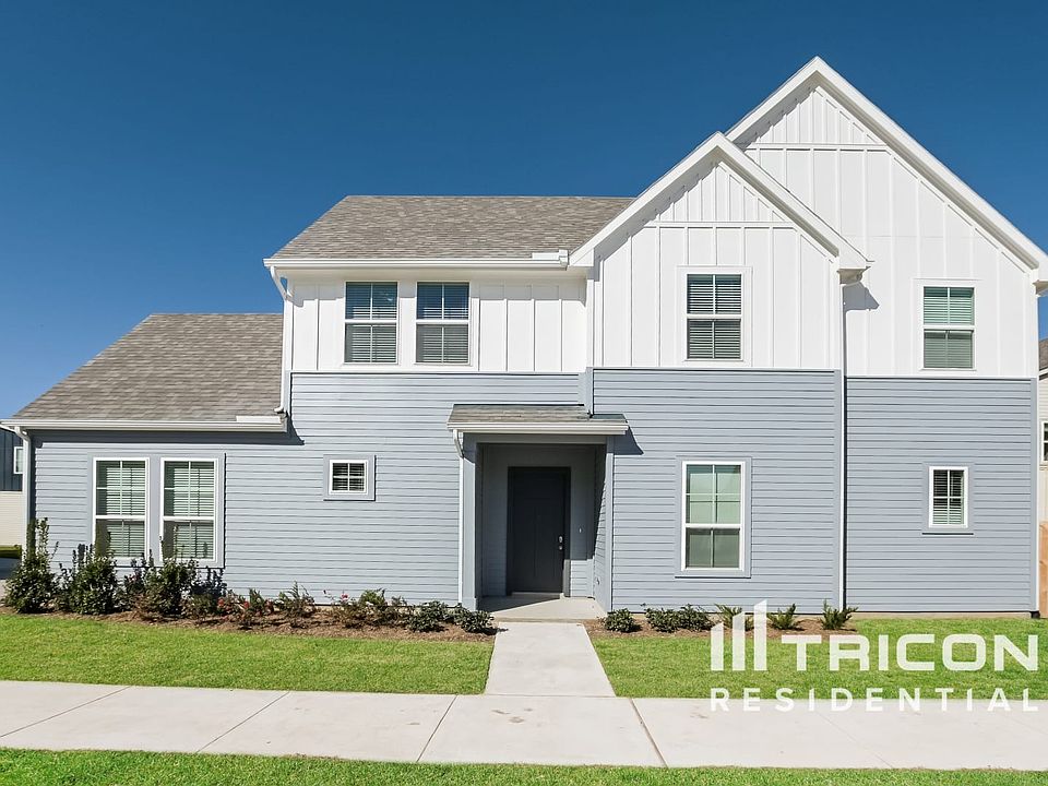 1st image of 9835 Willow Creek Commerce Dr #417