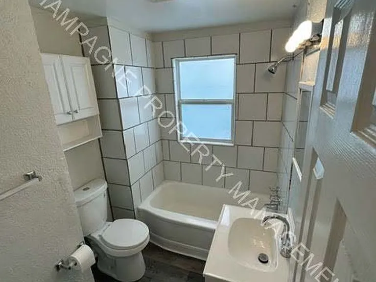 5400 Swope Pkwy — Photo 19