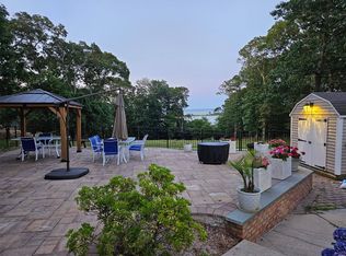 (Undisclosed Address), Hampton Bays, NY 11946