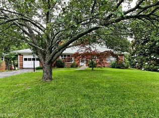 2024 Forest Hill Dr, Silver Spring, MD 20903