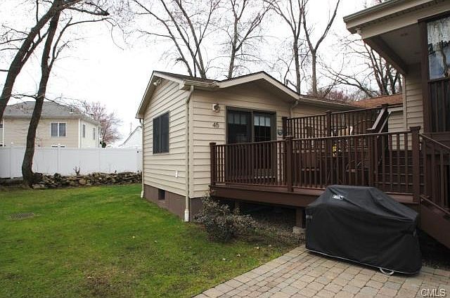 Private in-law apartment built in 2002