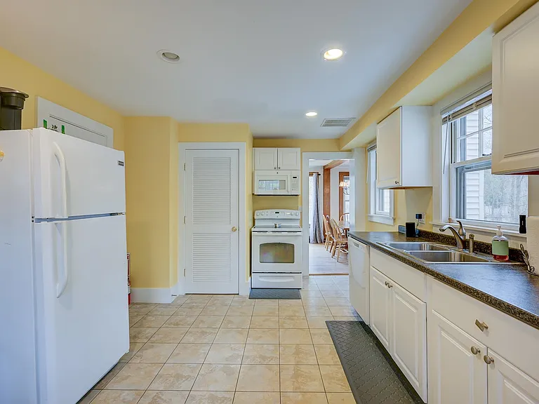 37 Cranmore Rd — Photo 18