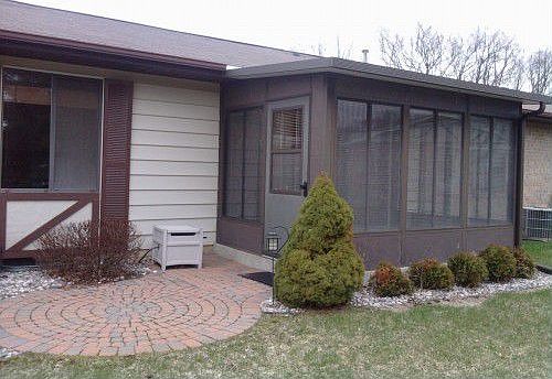 2nd image of 4764 Weston Ave