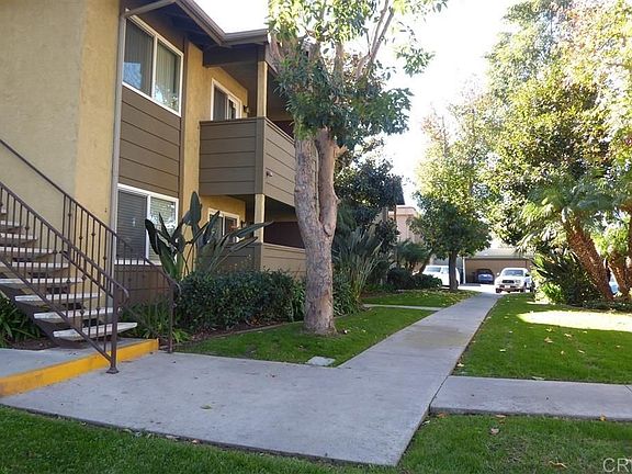 2nd image of 190 Avenida Descanso Unit C
