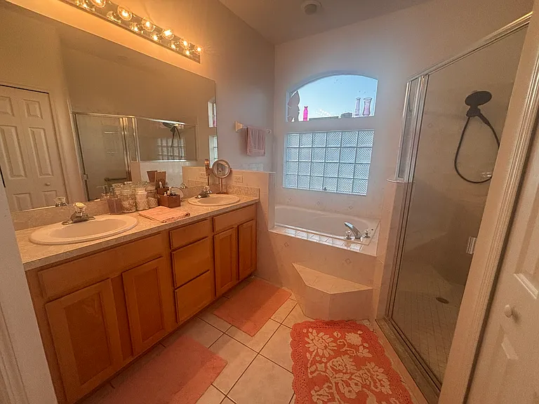 399 Renaissance Ave — Photo 17