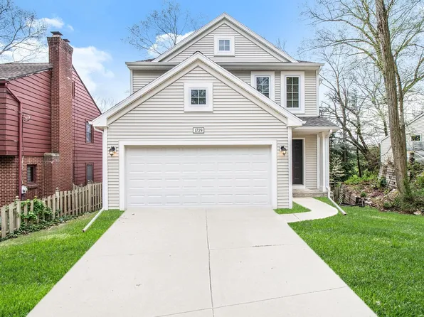 1729 Greenlawn Ave, Kalamazoo, MI 49006