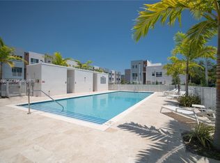 2561 193rd St #1107, Miami, FL 33180