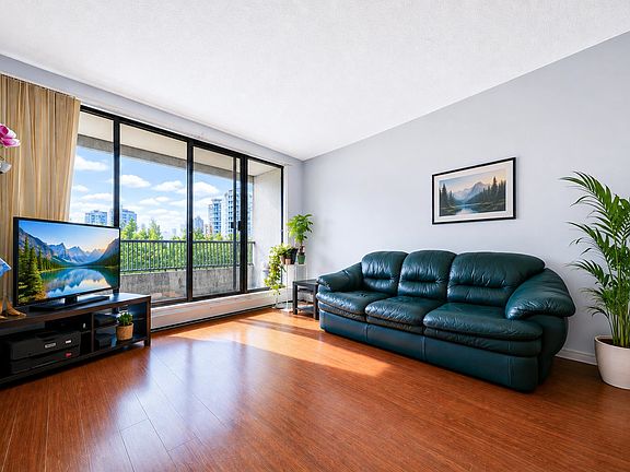 4th image of 6595 Willingdon Ave #802
