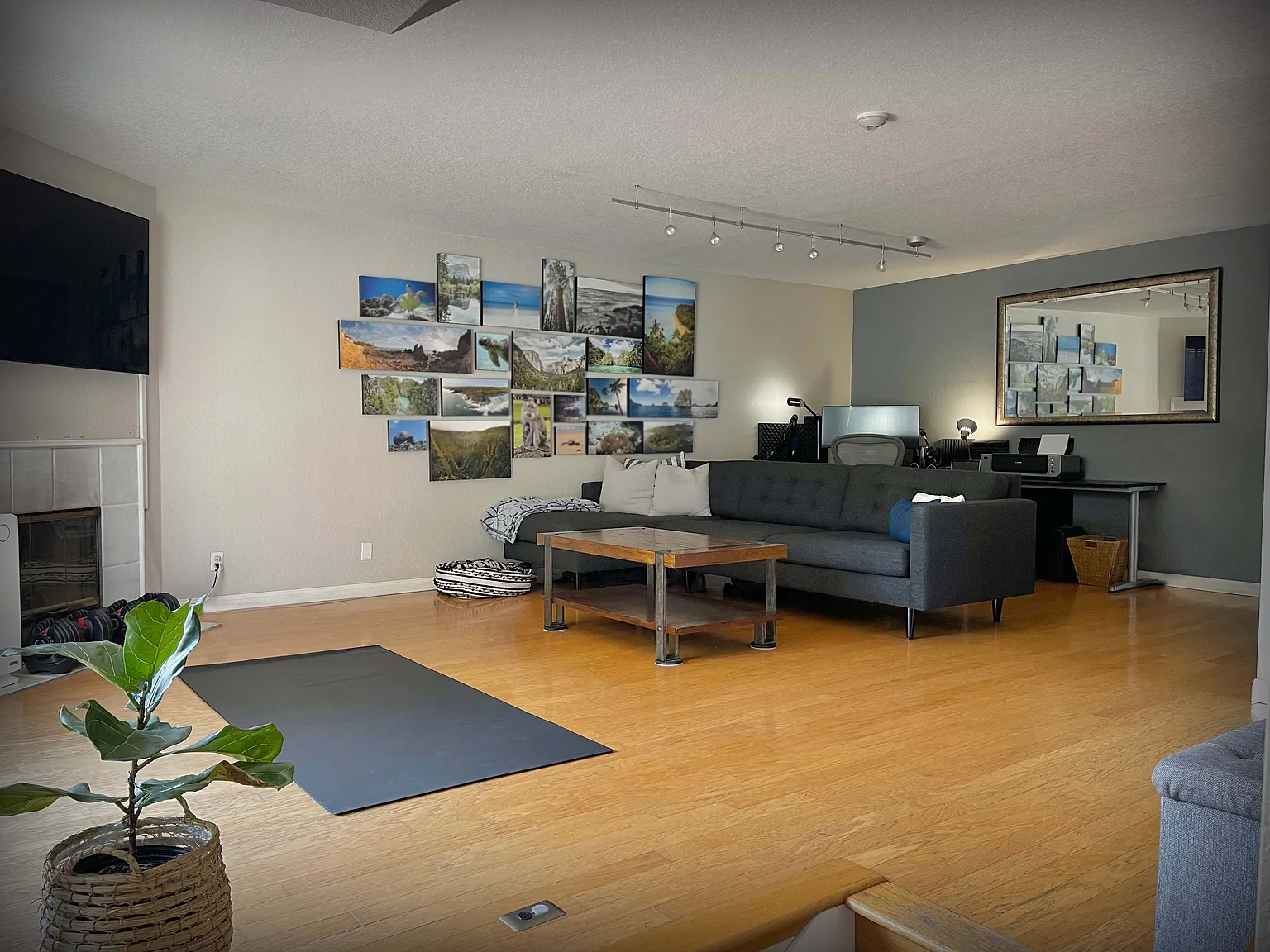 2 bed, 2.5 bath, 1497 sqft, $5,599 — Photo 2