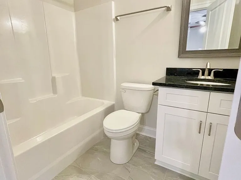 100 Taylor Rd — Photo 6