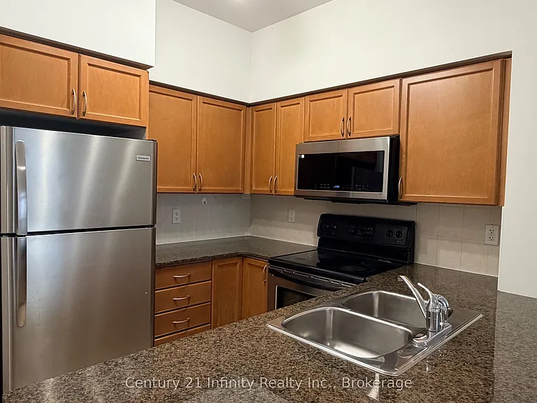 388 Prince Of Wales Dr #1911 — Photo 11