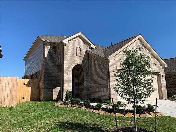 2nd image of 23743 Via Maria Dr