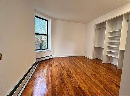 Rented by EastMount Realty LLC | media 3